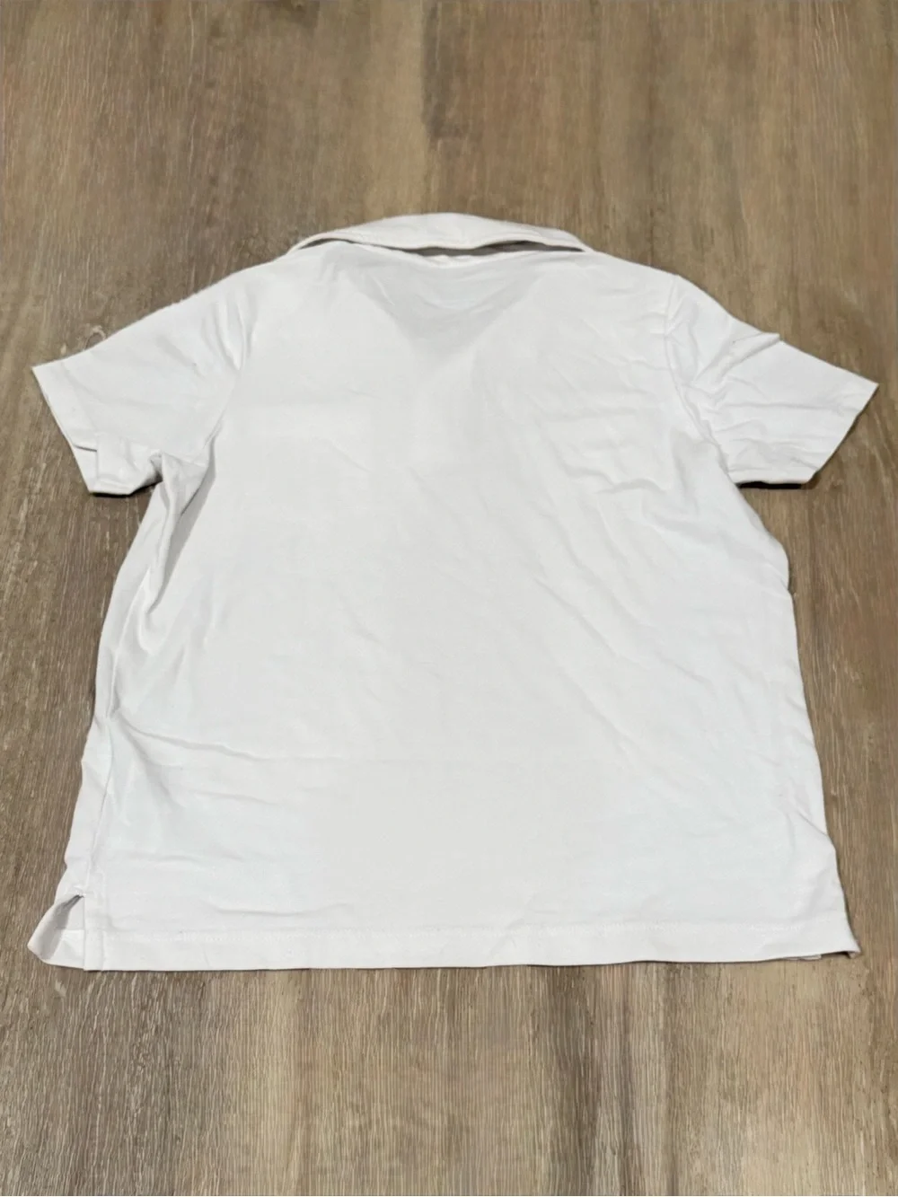 white Vineyard Vines boys' clean jersey polo- Size 7